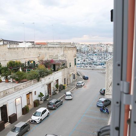 Albergo Lucy Trani Esterno foto