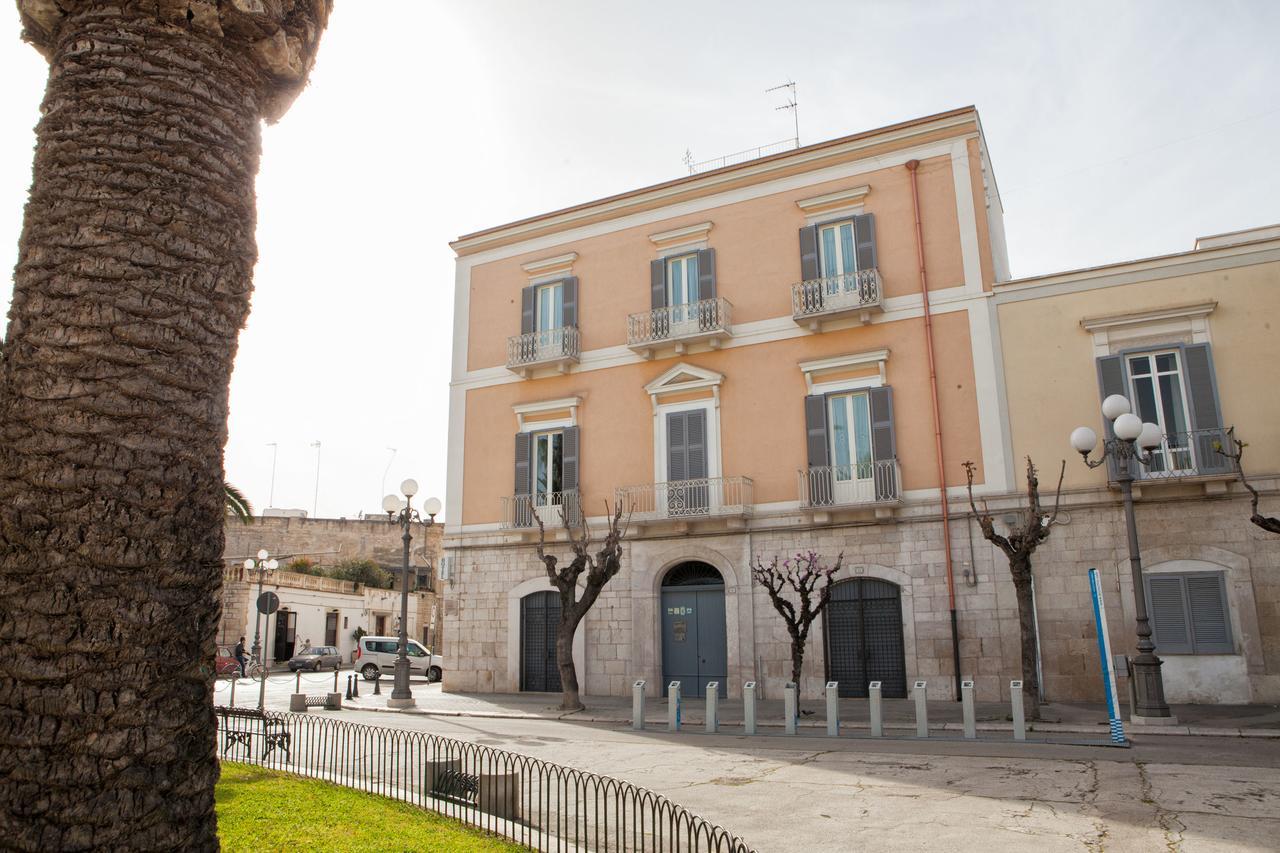 Albergo Lucy Trani Esterno foto