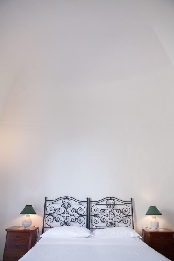 Albergo Lucy Trani Esterno foto